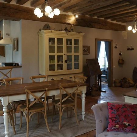 Ferienwohnung Gite La Chancellerie Château-Thierry Exterior foto